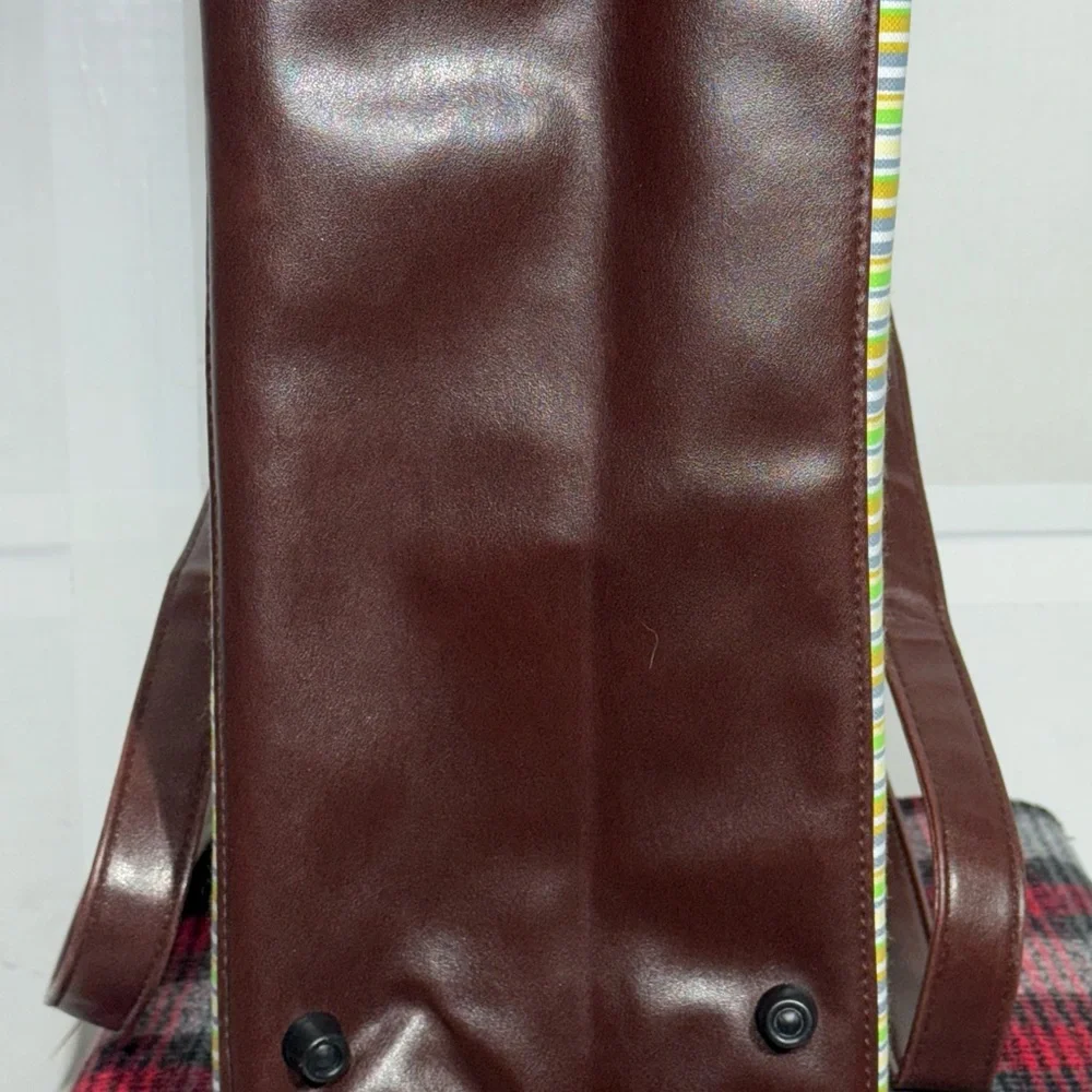 NWT Bow-Wow Pet Carrier Large 15” x 12” x 8” Pets up to 22lbs Green Stripes